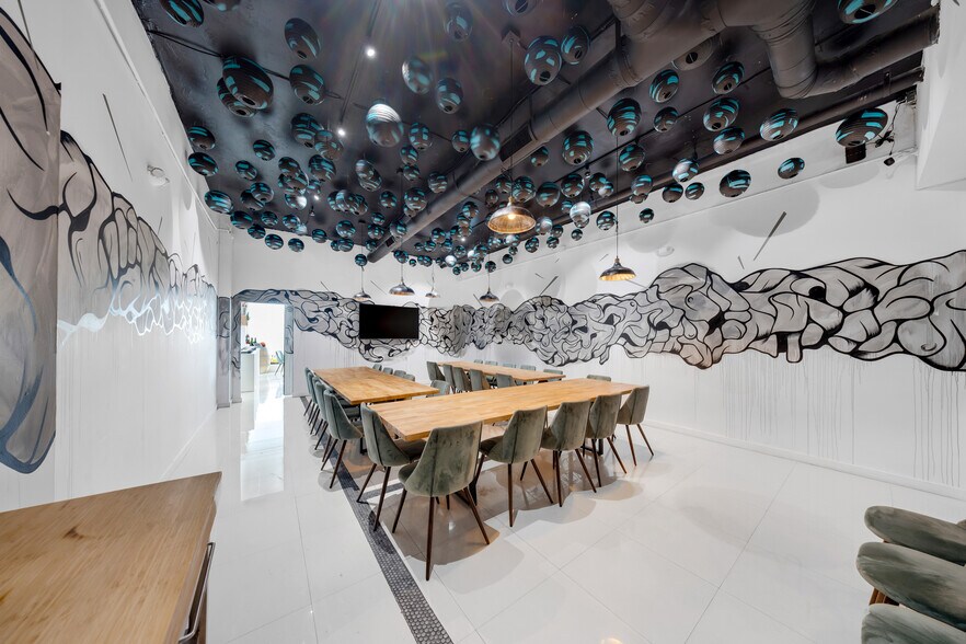 More Photos Of 2207-2211 Coral Way, Coral Gables Storefront For Lease