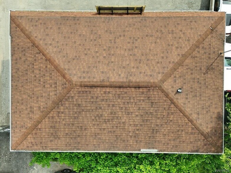 More Photos Of 416-426 Abbott Rd, Buffalo Auto Repair For Sale