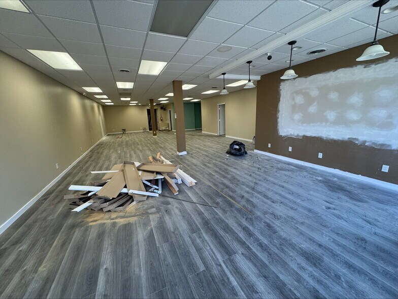 More Photos Of 3030 Kettering Blvd, Moraine General Retail For Sale