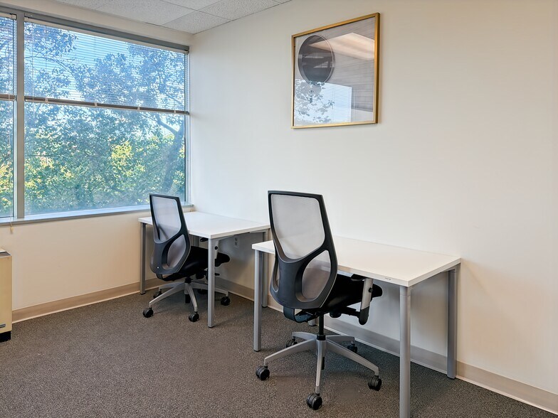More Photos Of 4041 Powder Mill Rd, Beltsville Coworking Space