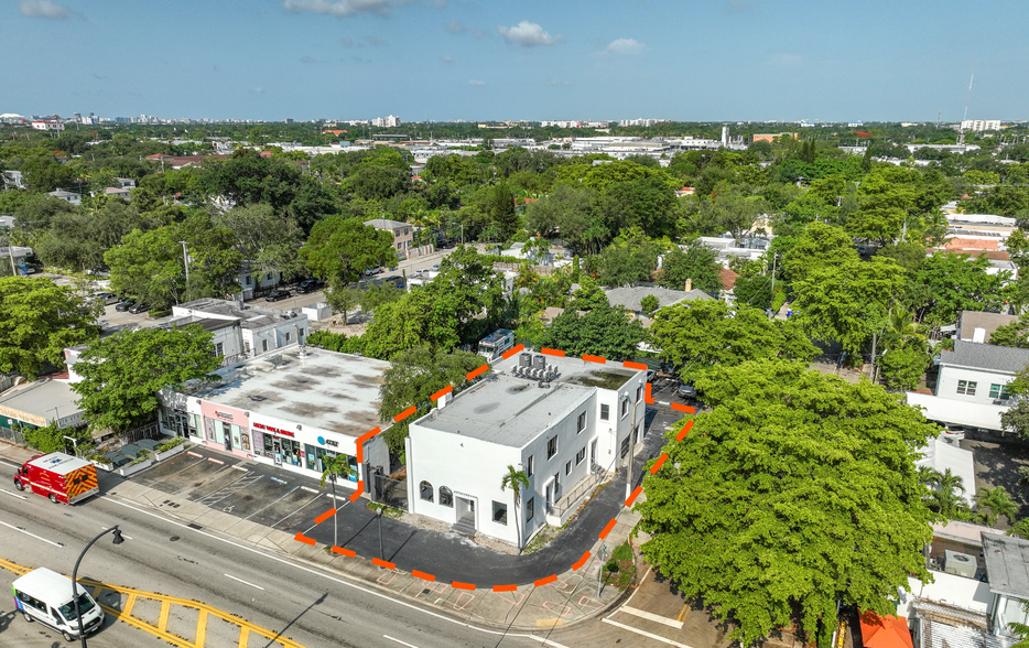 Primary Photo Of 6928 Biscayne Blvd, Miami Storefront Retail Office For Sale