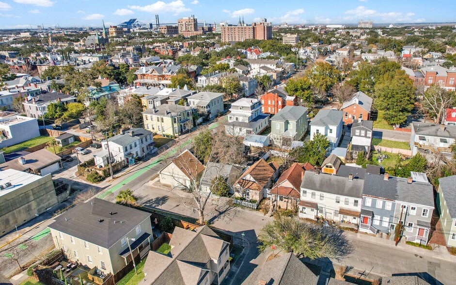 More Photos Of 510 Nicoll St, Savannah Hospitality For Sale