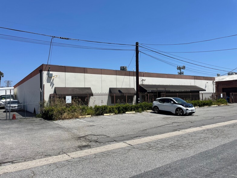 Primary Photo Of 12838 Weber Way, Hawthorne Manufacturing For Lease