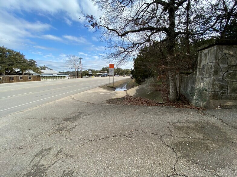 More Photos Of 1480 S Main St, Boerne Land For Sale