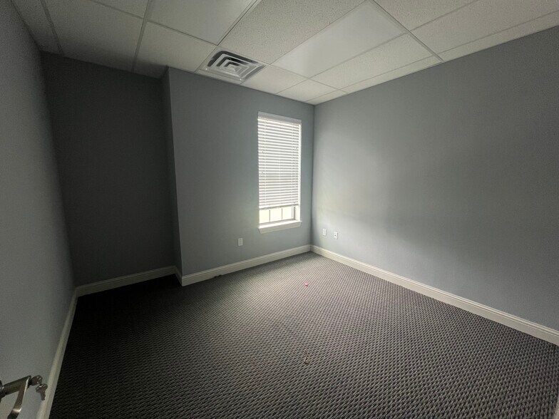 More Photos Of 2570 Justin Rd, Lewisville General Retail For Lease
