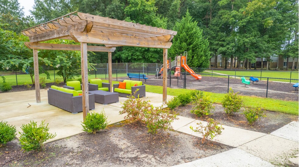 More Photos Of 104 Landmark Ct, Newport News Apartments For Sale