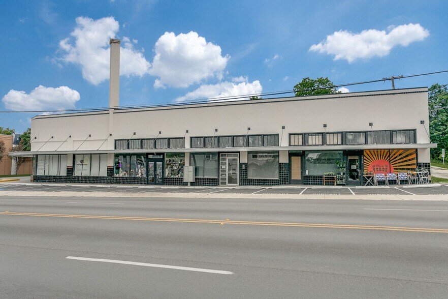 More Photos Of 2314-2322 San Pedro Ave, San Antonio General Retail For Sale