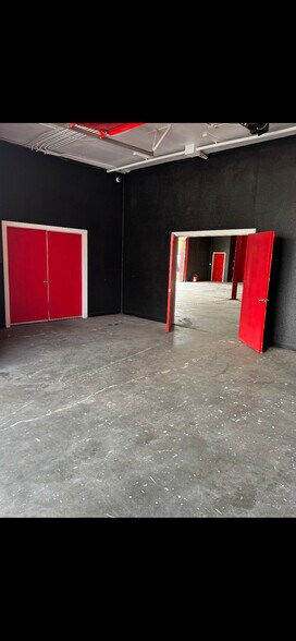 More Photos Of 6565 Vine Ct, Denver Warehouse For Lease