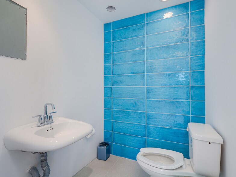 More Photos Of 1105 Pandora Ave, Victoria Apartments For Sale