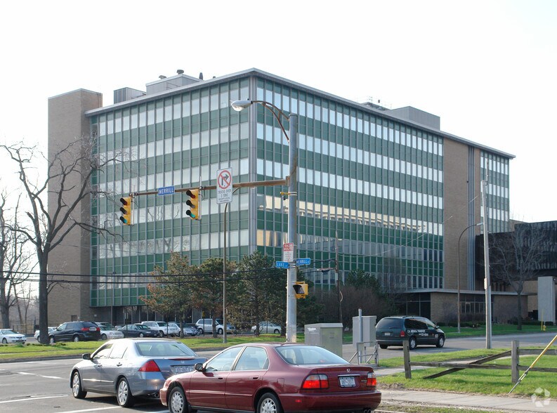 Primary Photo Of 1964 Lake Ave, Rochester Manufacturing For Sale