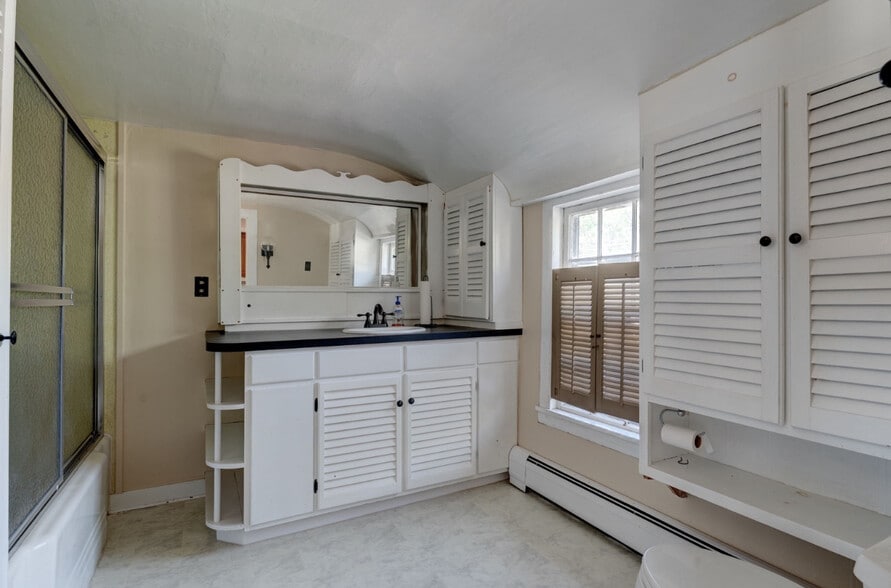 More Photos Of 141 Dowd Ave, Canton Medical For Sale