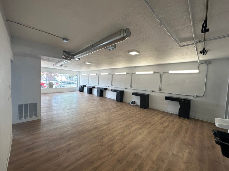More Photos Of 25 E Kensington Ave, Salt Lake City Storefront For Sale