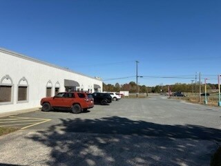 More Photos Of 3513 W US 74 Hwy, Monroe Loft Creative Space For Lease