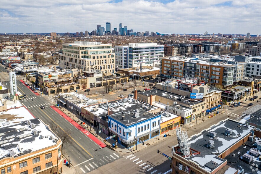 More Photos Of 2941 Hennepin Ave, Minneapolis Storefront For Lease