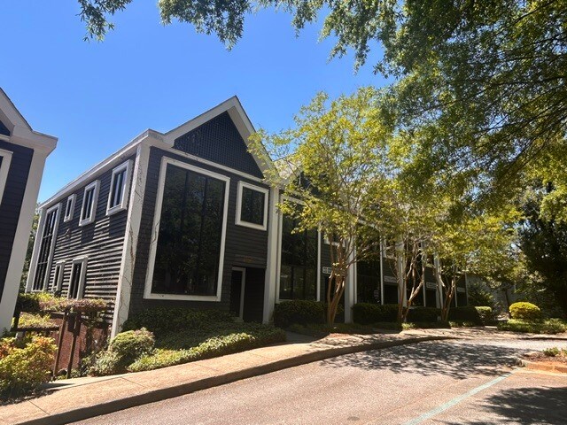 More Photos Of 412 Pettigru St, Greenville Medical For Sale