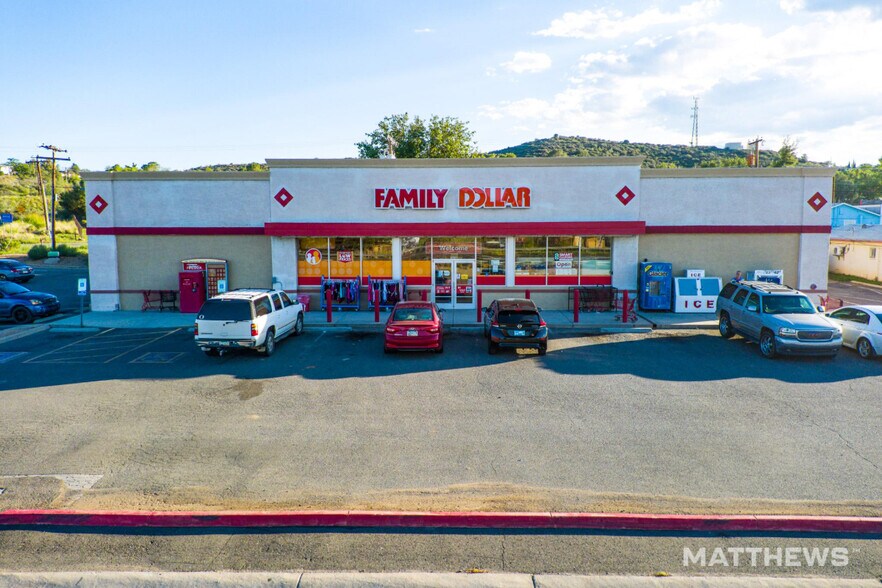 Primary Photo Of 10062 AZ-69, Mayer General Retail For Sale