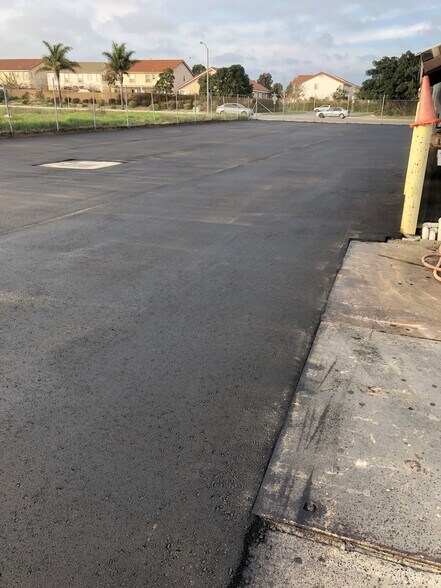 More Photos Of 320 E Hueneme Rd, Oxnard Warehouse For Sale