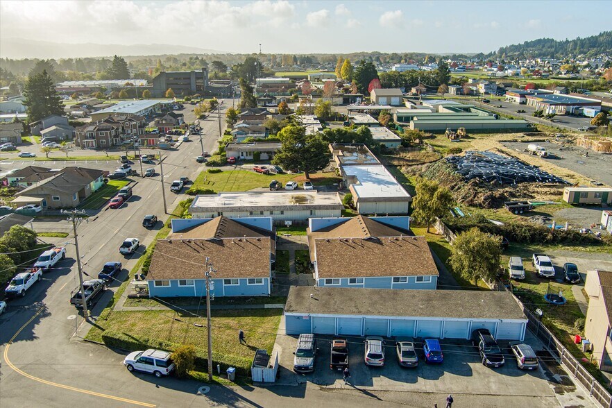 More Photos Of 3002-3016 Smith Ln, Fortuna Apartments For Sale