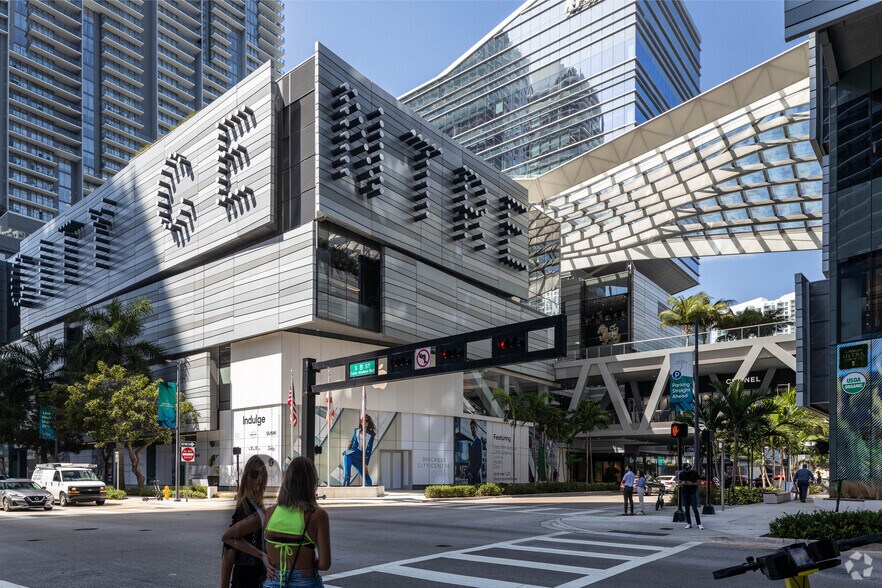 Primary Photo Of 98 SE 7th St, Miami Office For Lease