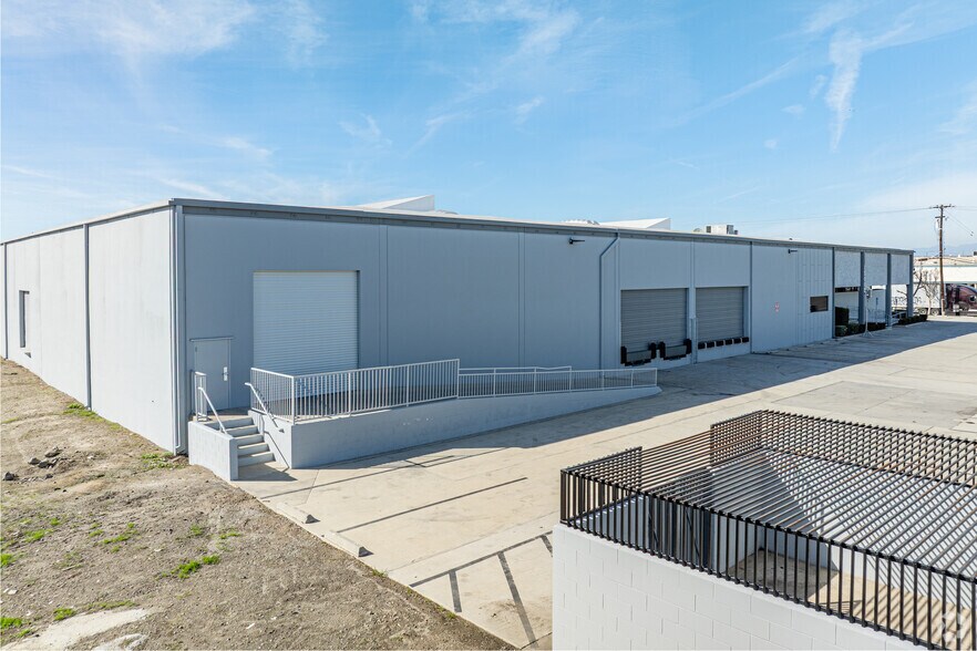 More Photos Of 15005 Marquardt Ave, Santa Fe Springs Manufacturing For Lease