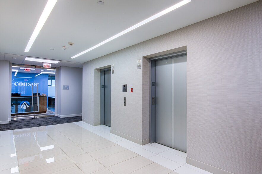 More Photos Of 4835 Lyndon B Johnson Fwy, Dallas Unknown For Lease