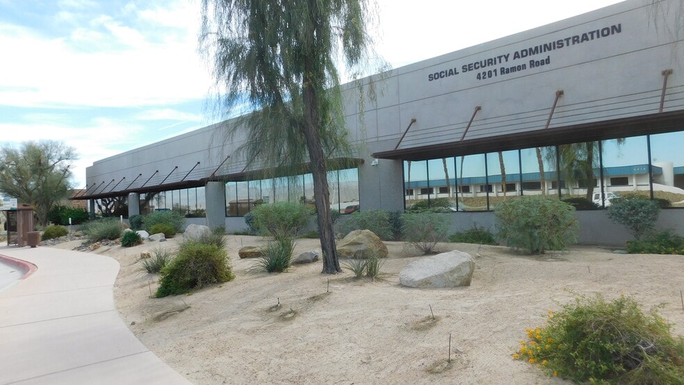 More Photos Of 4201 E Ramon Rd, Palm Springs Office For Sale