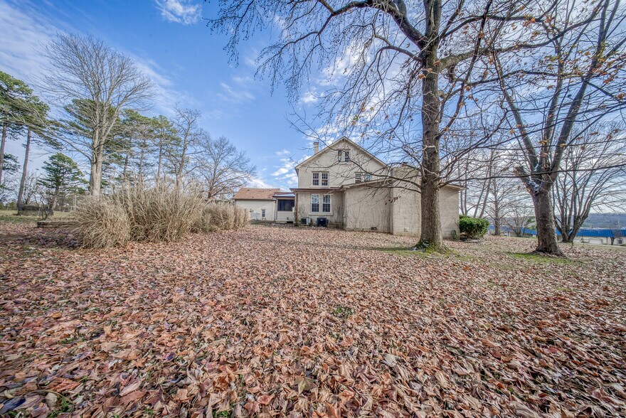 More Photos Of 1601 Missouri 72 Rt, Rolla Hospitality For Sale