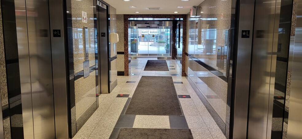 More Photos Of 920 Yonge St, Toronto Office Residential For Lease