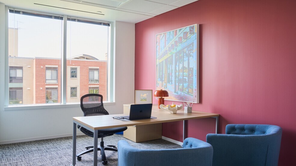 More Photos Of 3101 Wilson Blvd, Arlington Coworking Space