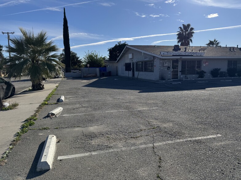 More Photos Of 1655-1657 W Base Line St, San Bernardino Freestanding For Lease