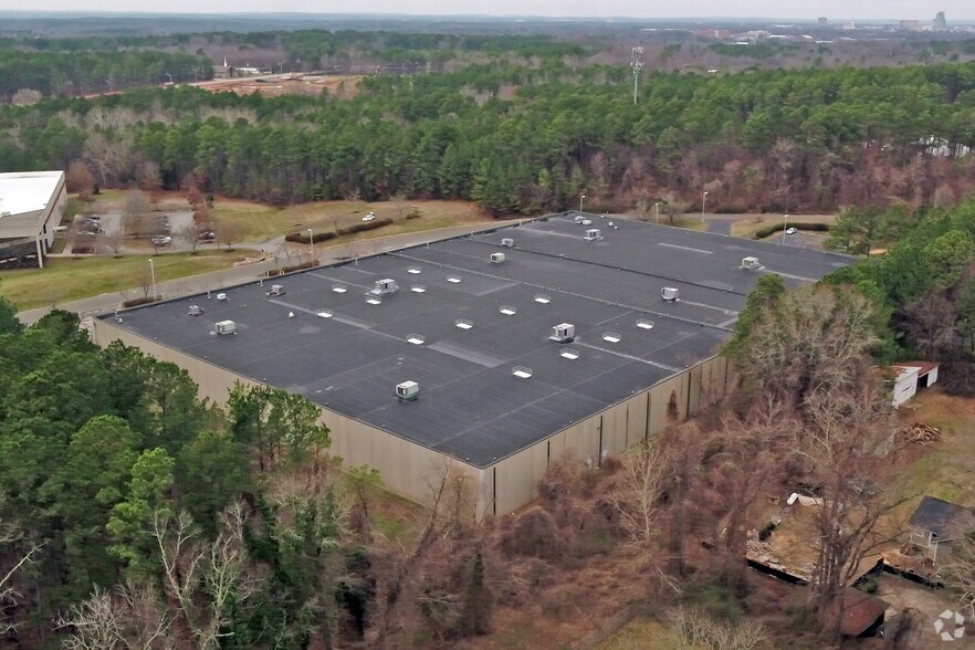 More Photos Of 2525 Whilden Dr, Durham Distribution For Lease