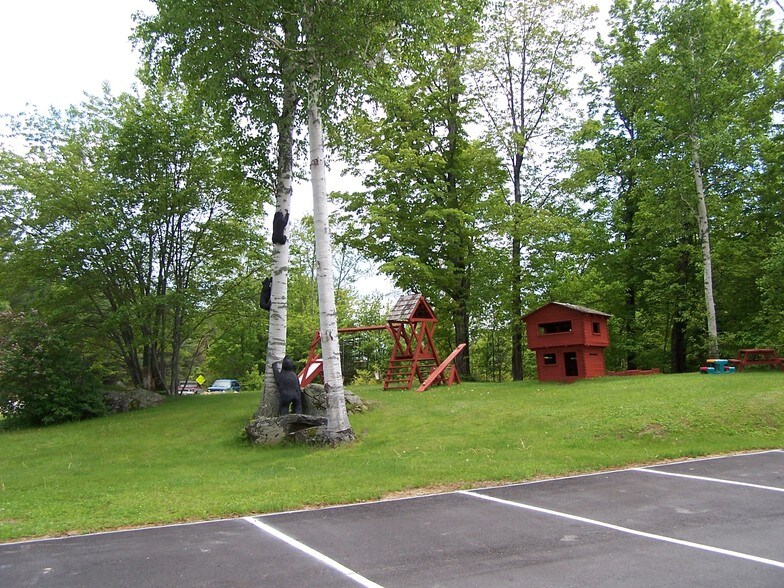 More Photos Of 1132 S Main St, Bryant Pond Hotel For Sale