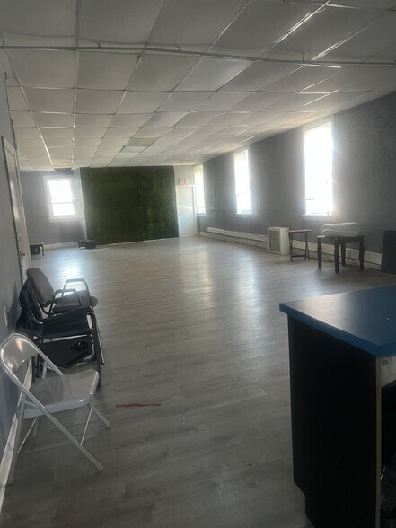 More Photos Of 320 Market St, Paterson Storefront Retail Office For Sale