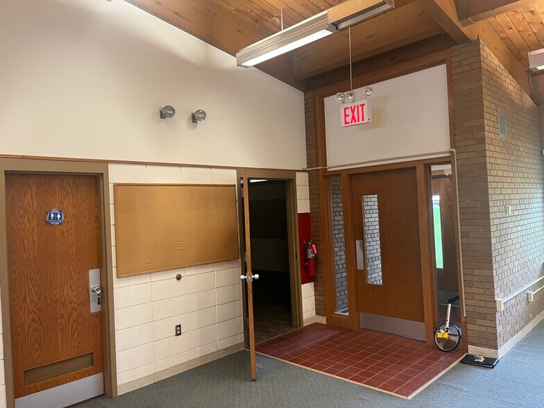 More Photos Of 111 N Main St, Mayville Public Library For Sale