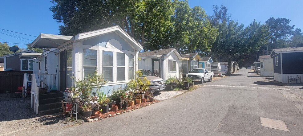 More Photos Of 6070 Old Redwood Hwy, Penngrove Manufactured Housing Mobile Home Park For Sale