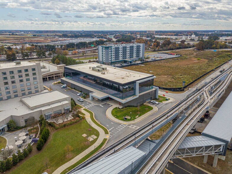 More Photos Of 4130 Sky Train Way, College Park Office For Lease