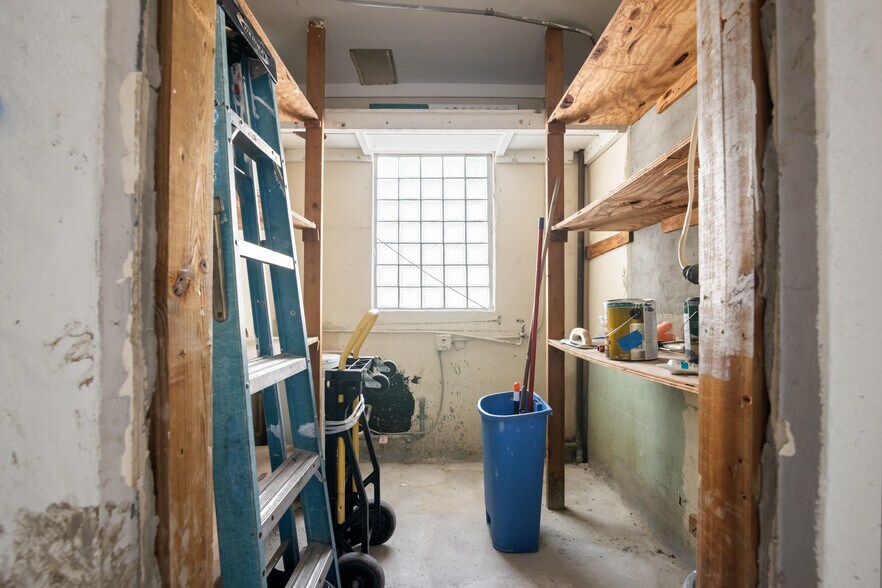 More Photos Of 412 SE 23rd St, Fort Lauderdale Medical For Sale