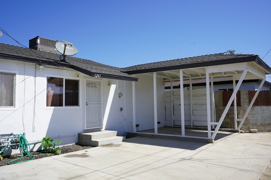 More Photos Of 1235 Clavel Ave, Ventura Apartments For Sale