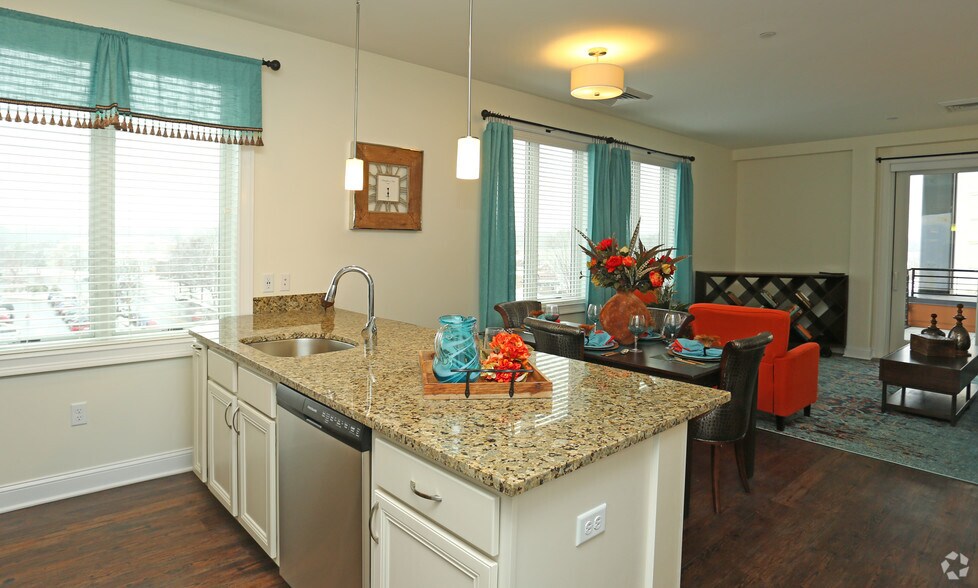 More Photos Of 14 Hudson Ave, Glens Falls Apartments For Lease