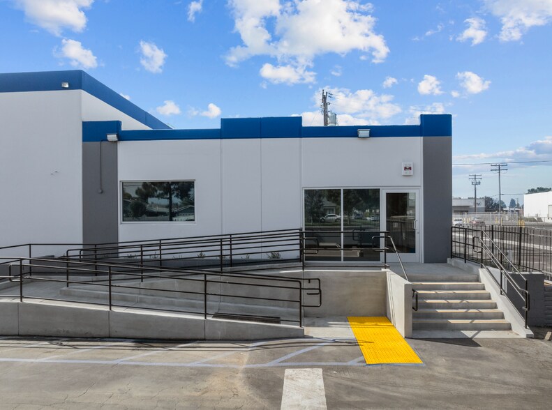 More Photos Of 8640 Slauson Ave, Pico Rivera Manufacturing For Lease