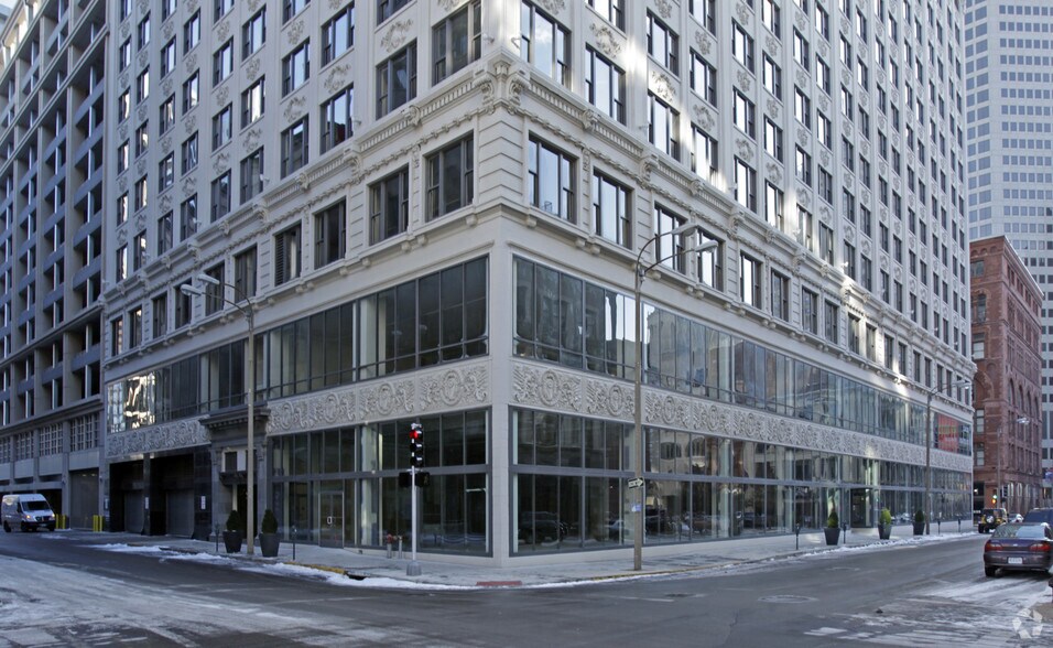 More Photos Of 915 Olive St, Saint Louis Apartments For Lease