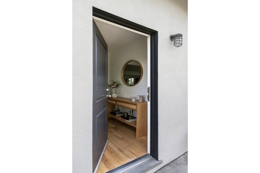 More Photos Of 2352 Forney St, Los Angeles Multifamily For Sale