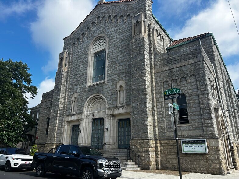 More Photos Of 1901 W Tioga St, Philadelphia Schools For Sale