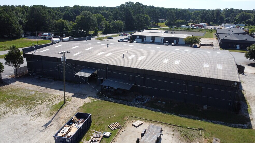 More Photos Of 10371 Old Atlanta Hwy, Covington Unknown For Lease