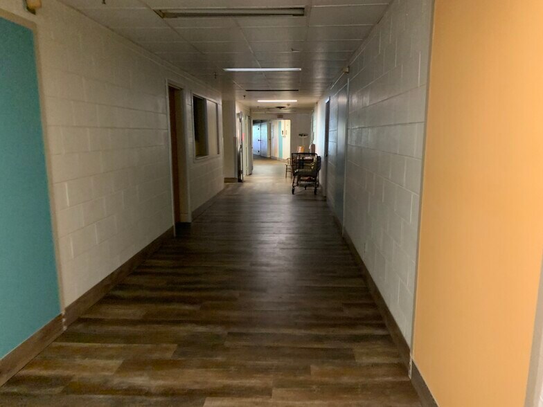 More Photos Of 110 St Clair Dr, Dunlap Apartments For Sale