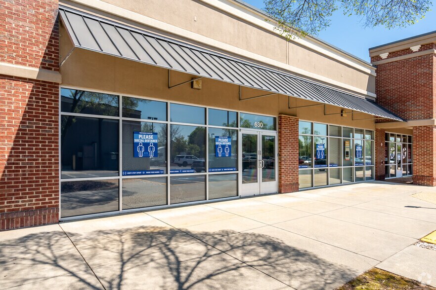More Photos Of 1025 Veterans Memorial Hwy SE, Mableton Unknown For Lease