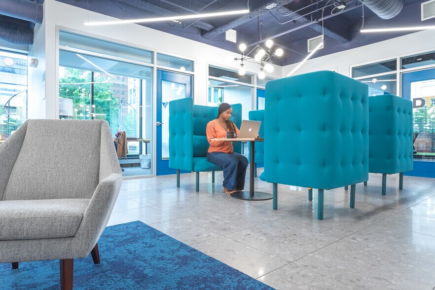 More Photos Of 1122 Lady St, Columbia Coworking Space