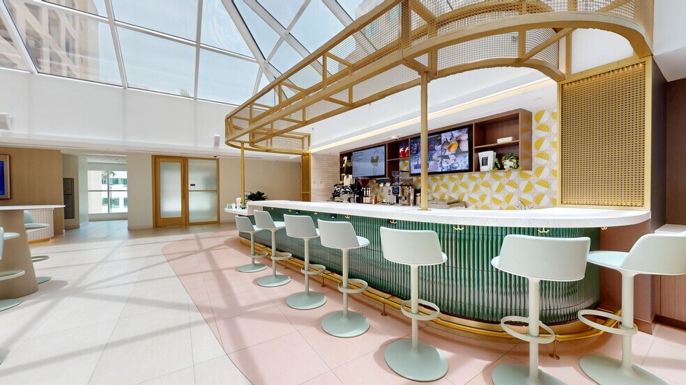 More Photos Of 2601 S Bayshore Dr, Coconut Grove Office For Lease