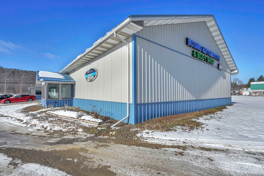 More Photos Of 5220 Maple Ln, Cuba Auto Repair For Sale