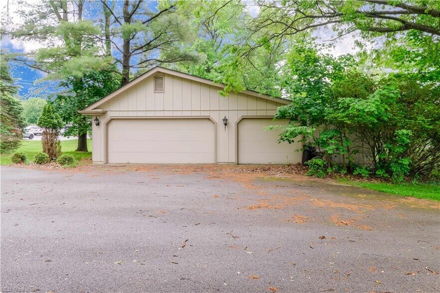 More Photos Of 9567 Market St, North Lima Land For Sale